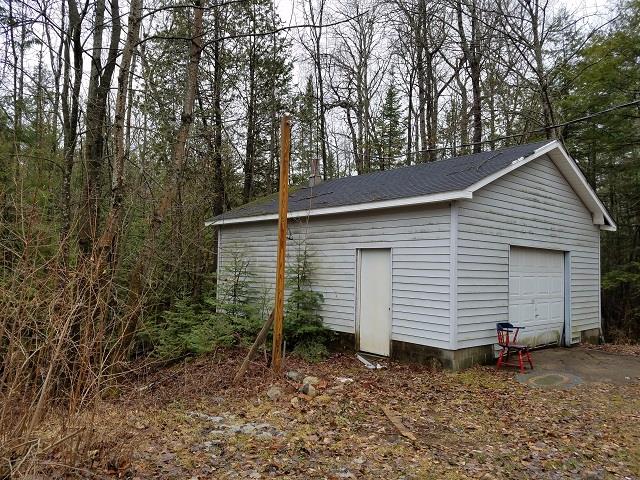 5281 Goodar Road South Branch, MI 48761 - Photo 3 of 9 1829902-2.JPG