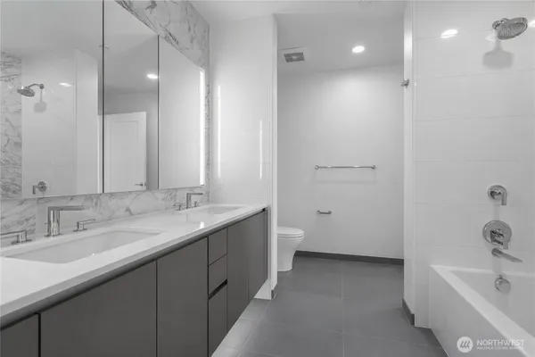 $2,975 | 2510 6th Avenue, Unit 1409, Seattle, WA 98121