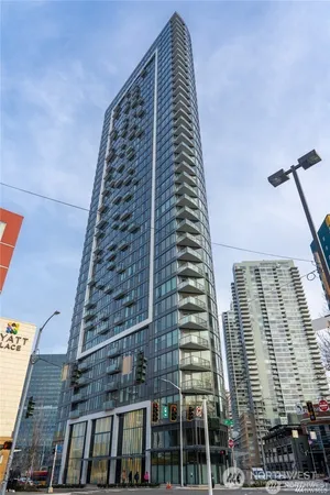 $2,975 | 2510 6th Avenue, Unit 1409, Seattle, WA 98121