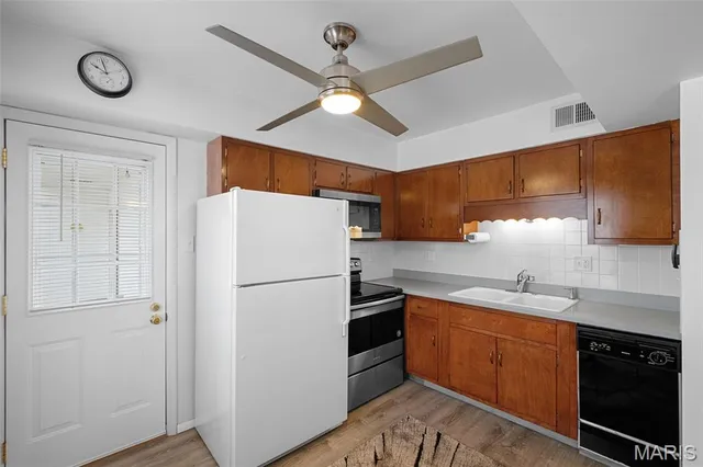 $105,000 | 1725 Herault Place, Unit G, St. Louis, MO 63125
