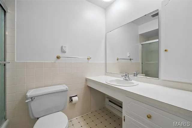 $105,000 | 1725 Herault Place, Unit G, St. Louis, MO 63125