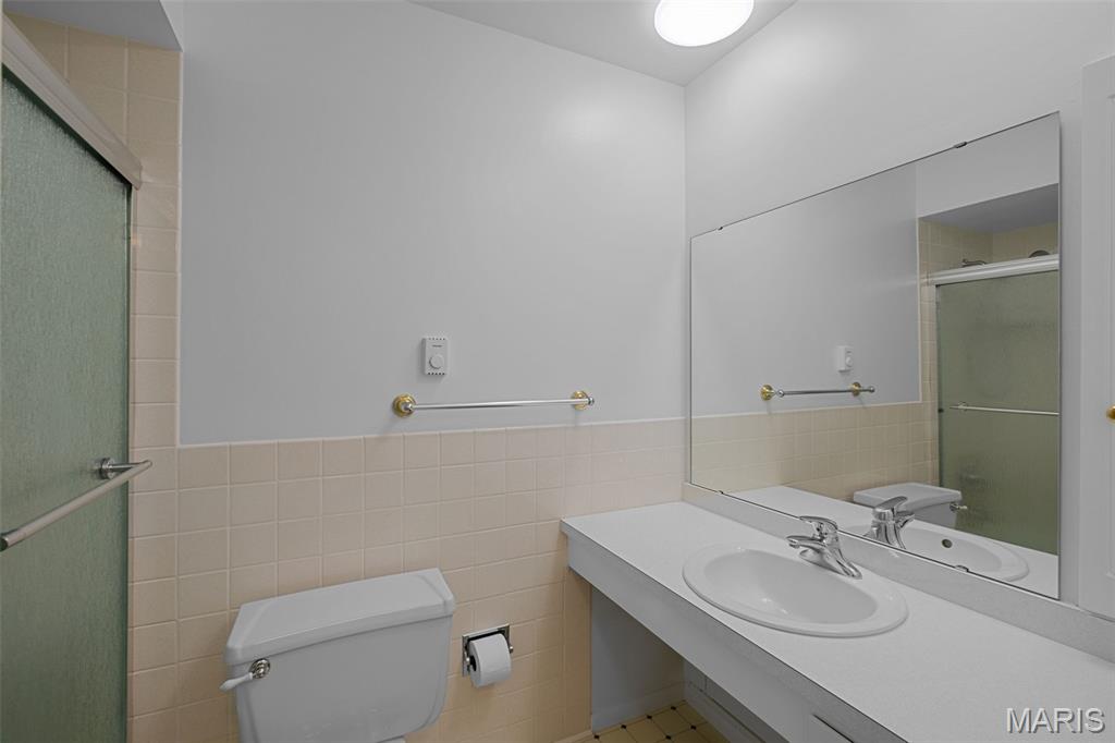 1725 Herault Place, Unit G St. Louis, MO 63125 - Photo 19 of 29