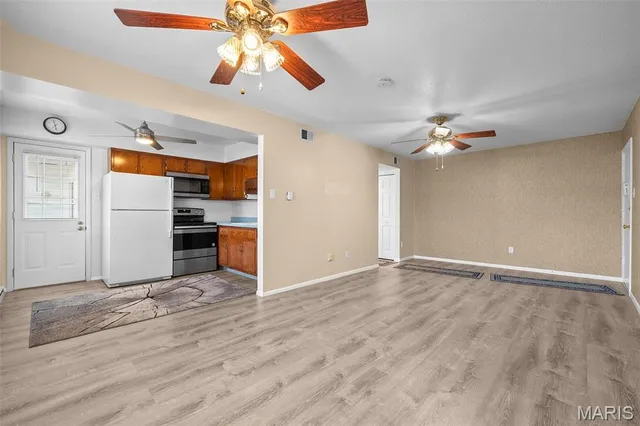 $105,000 | 1725 Herault Place, Unit G, St. Louis, MO 63125
