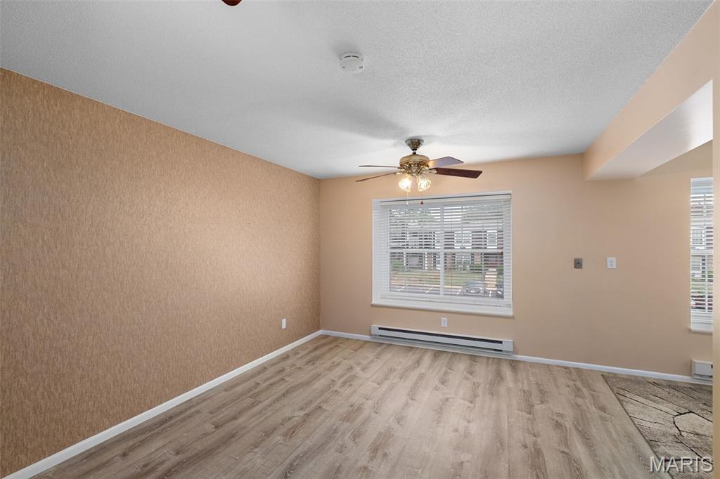 1725 Herault Place, Unit G St. Louis, MO 63125 - Photo 10 of 29