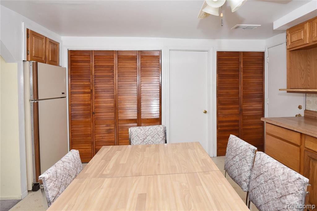 3155 Melvin Avenue Rochester Hills, MI 48307 - Photo 16 of 26