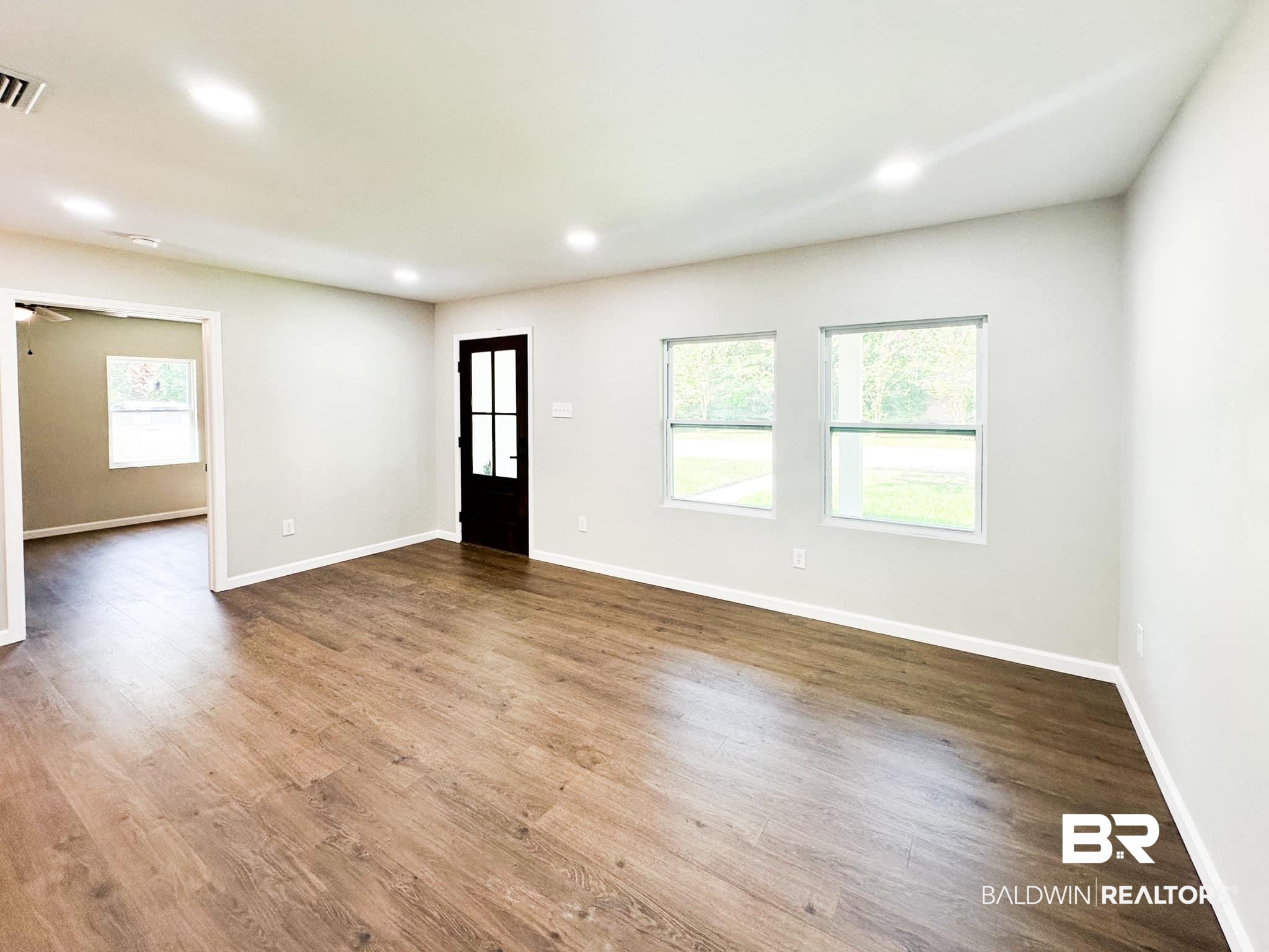 408 Powell Lane Saraland, AL 36571 - Photo 6 of 27