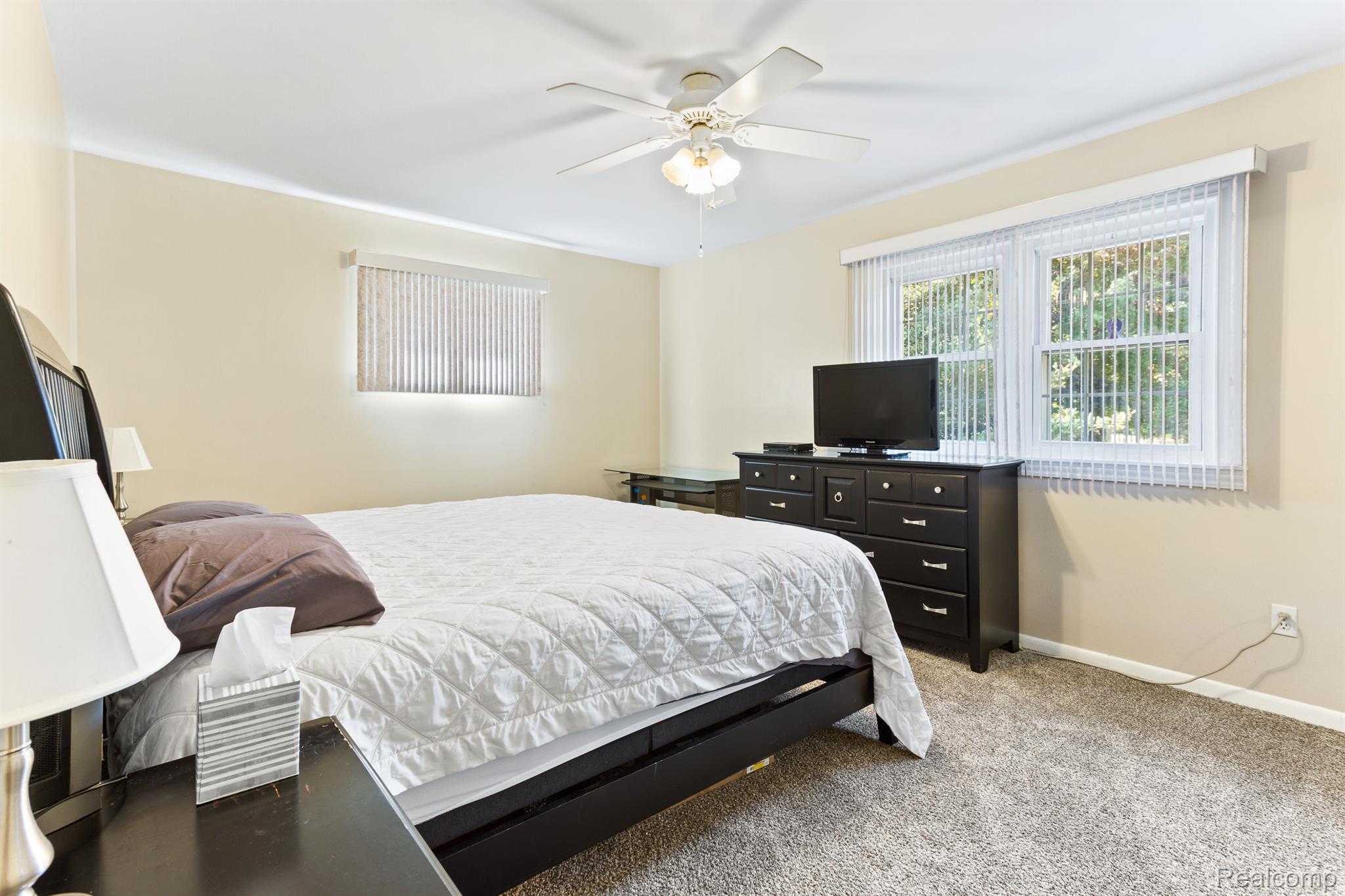 13623 Pardee Road Taylor, MI 48180 - Photo 48 of 54 Gallery Image 48