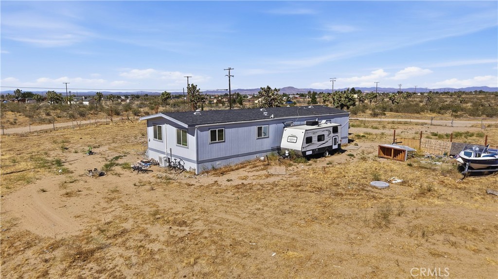 5885 Dos Palmas Road Phelan, CA 92371 - Photo 28 of 40 a roof view