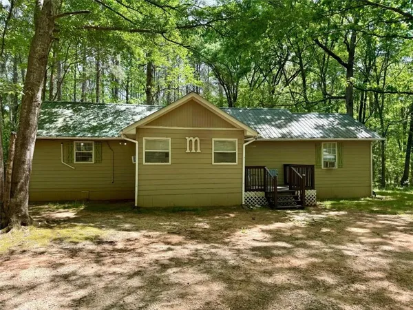 $295,000 | 27 Hawks Trail, Newborn, GA 30056