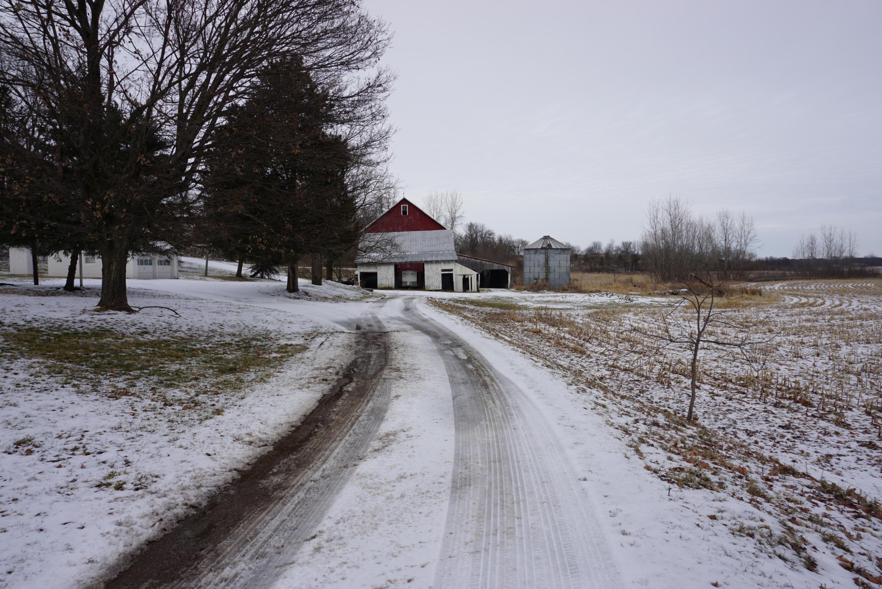 4688 Wilson Road Northwest Lancaster, OH 43130 - Photo 7 of 59 Gallery Image 7