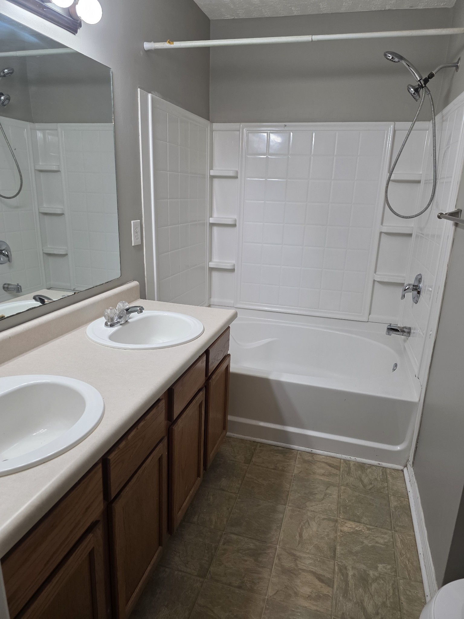 1008 Halifax Lane Antioch, TN 37013 - Photo 5 of 7