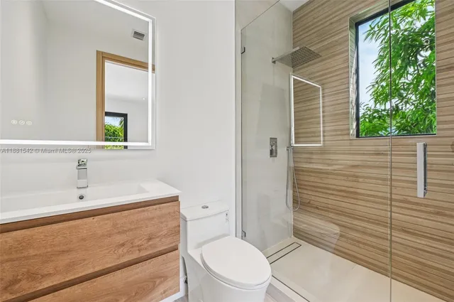 $1,700,000 | 3163 Hibiscus Street, Unit 3163, Miami, FL 33133