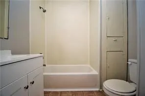 $65,000 | 60 Hillcrest Boulevard, Pineville, LA 71360