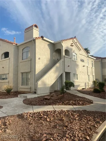 $1,250 | 4404 West W Lake, Unit 102, Las Vegas, NV 89108