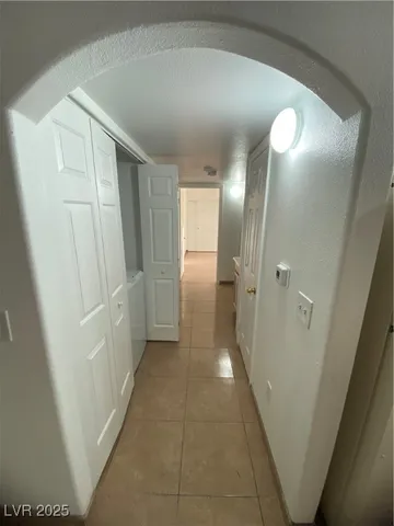 $1,250 | 4404 West W Lake, Unit 102, Las Vegas, NV 89108