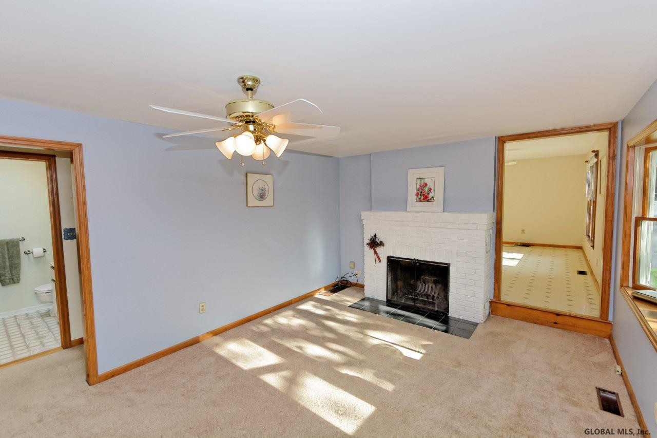 44 Blue Barns Road Rexford, NY 12148 - Photo 13 of 25 Photo 13