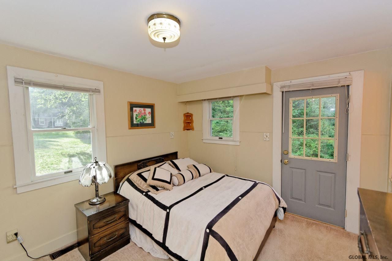 44 Blue Barns Road Rexford, NY 12148 - Photo 19 of 25 Photo 19