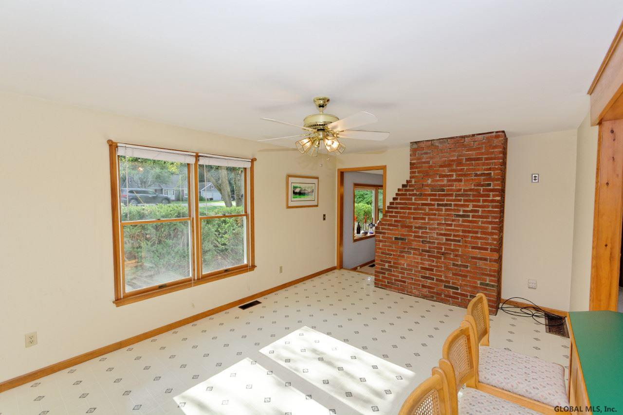 44 Blue Barns Road Rexford, NY 12148 - Photo 8 of 25 Photo 8