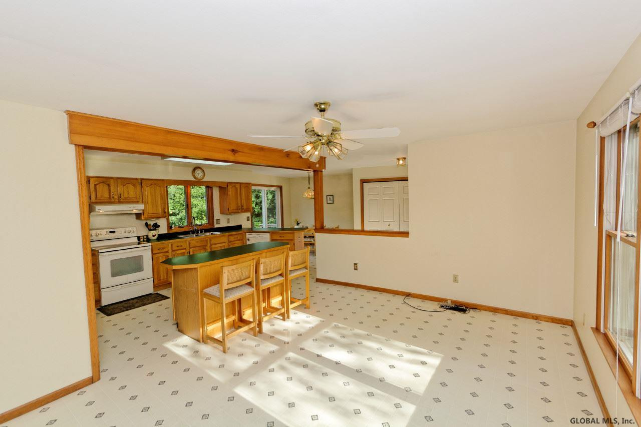 44 Blue Barns Road Rexford, NY 12148 - Photo 10 of 25 Photo 10