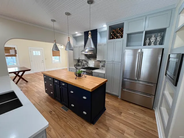 $180,000 | 152 W Boulevard, Peru, IN 46970