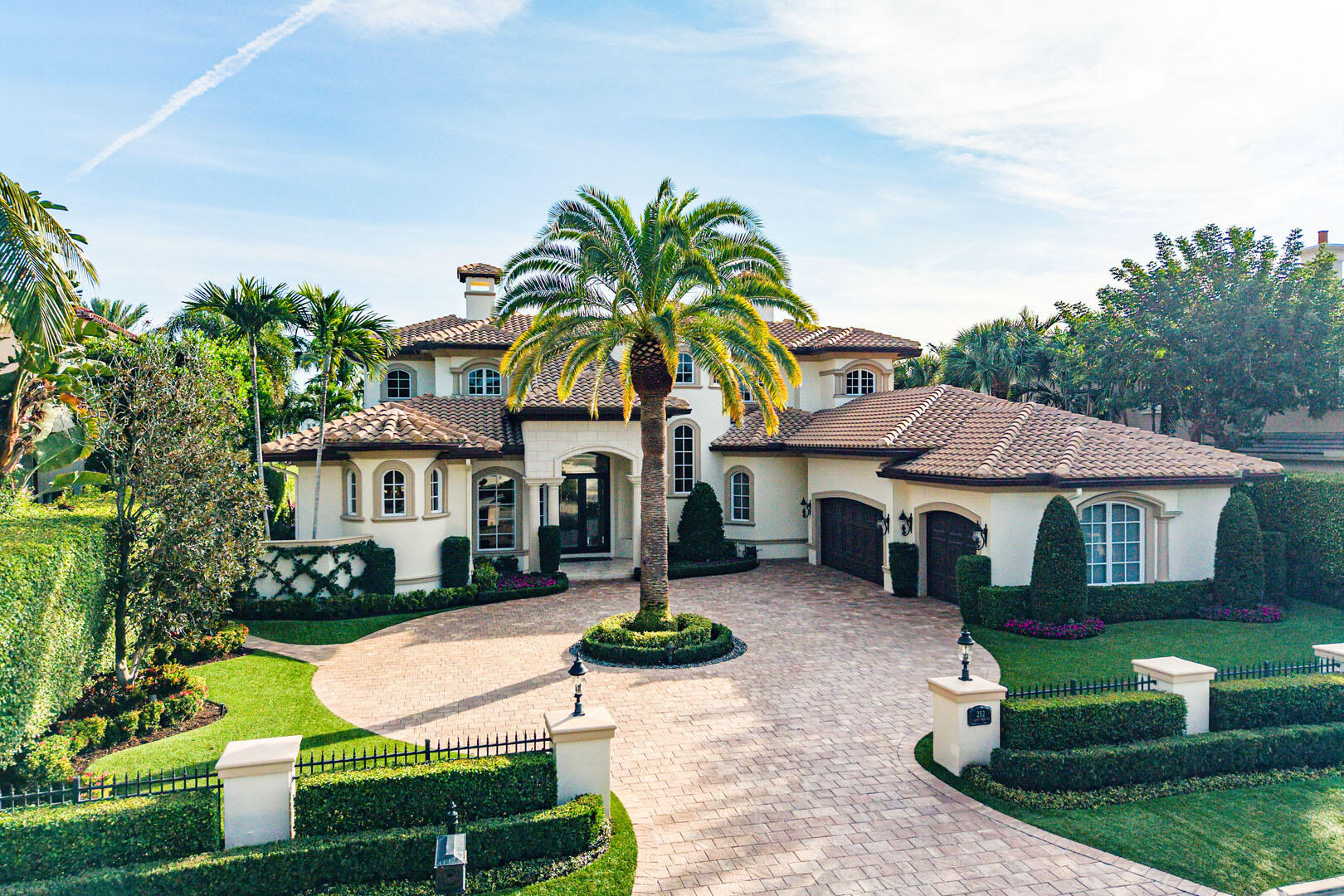 252 South Maya Palm Drive Boca Raton, FL 33432 - Photo 5 of 77 252_South_Maya_Palm_Drive_Aerial_03