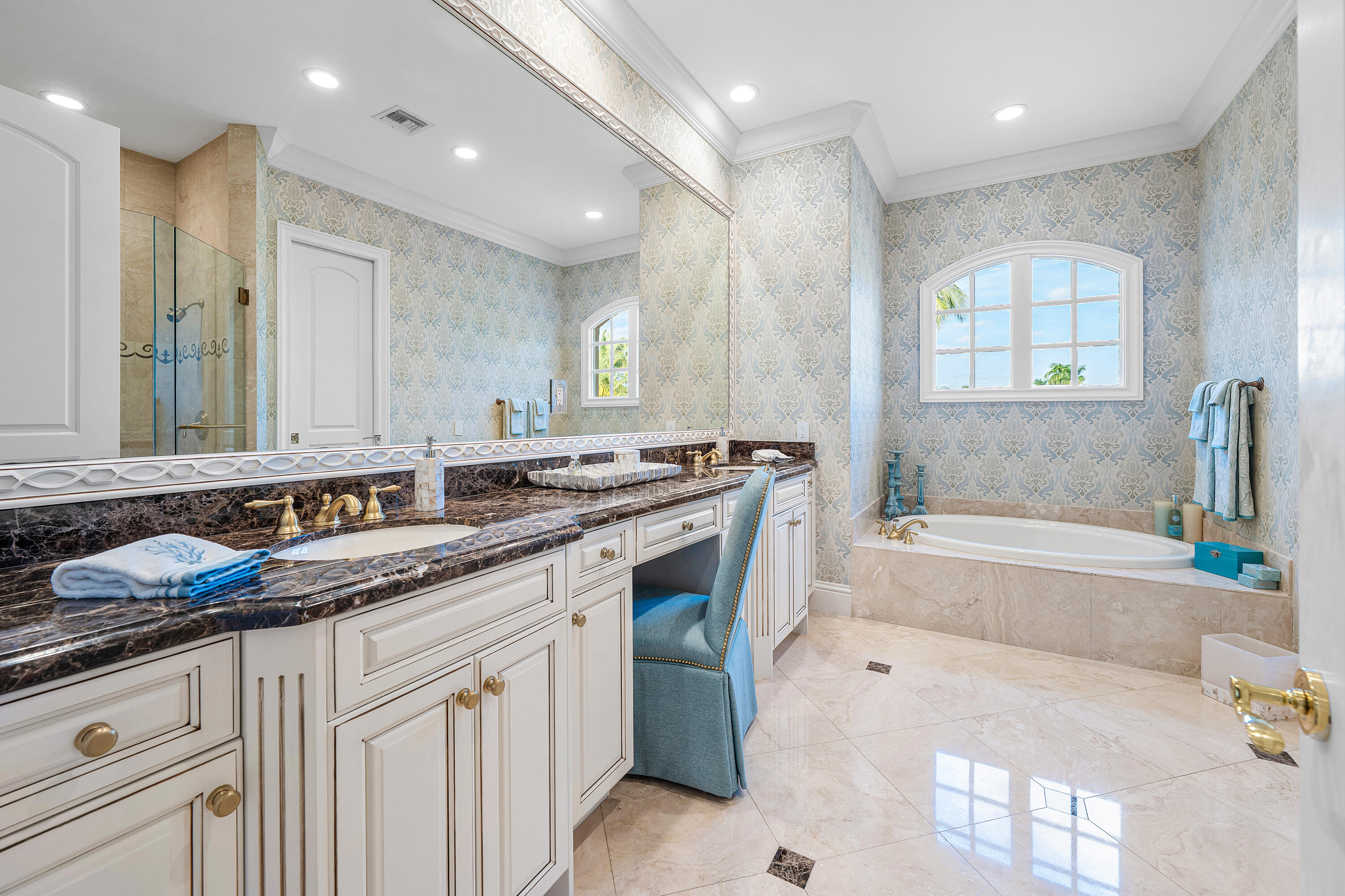 252 South Maya Palm Drive Boca Raton, FL 33432 - Photo 56 of 77 252_South_Maya_Palm_Drive_62