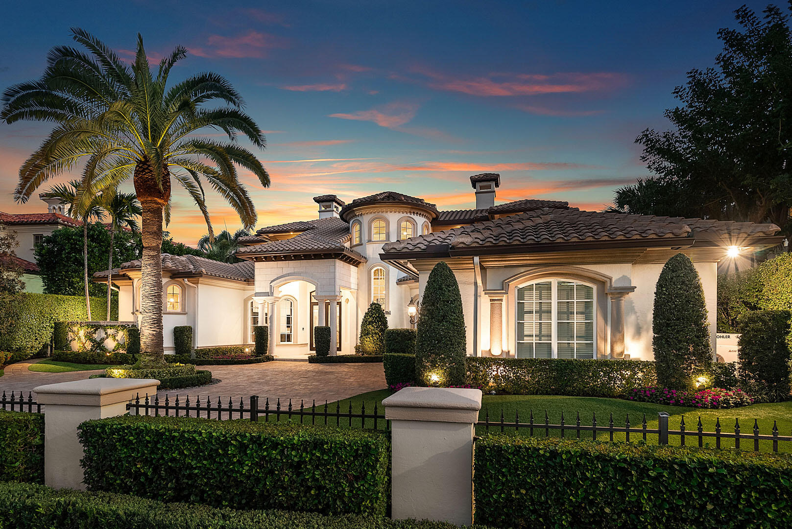 252 South Maya Palm Drive Boca Raton, FL 33432 - Photo 60 of 77 252_South_Maya_Palm_Drive_Dusk_03