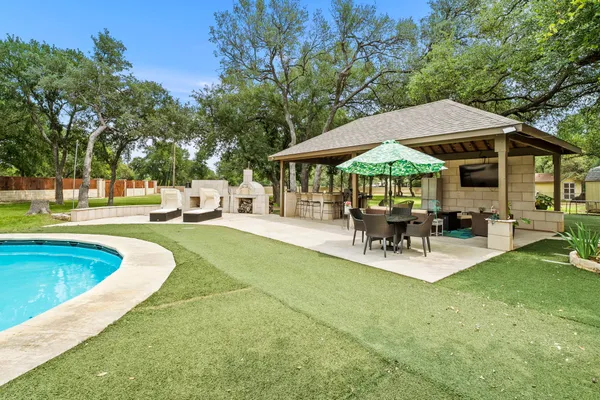$725,000 | 101 Landons Way, Georgetown, TX 78633
