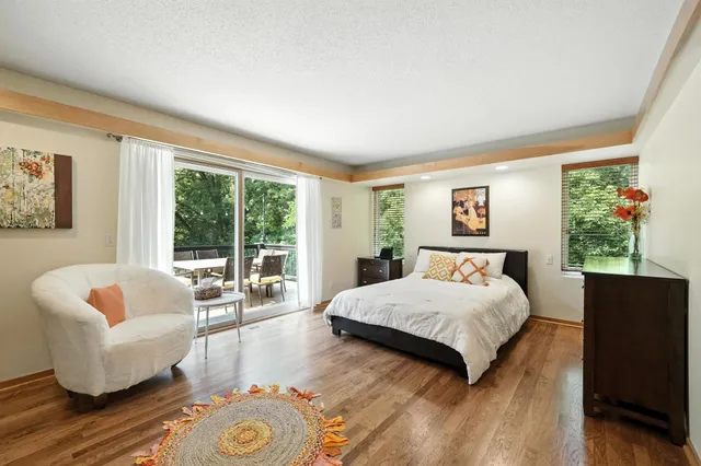 $1,180,000 | 16515 Hilltop Terrace, Minnetonka, MN 55345