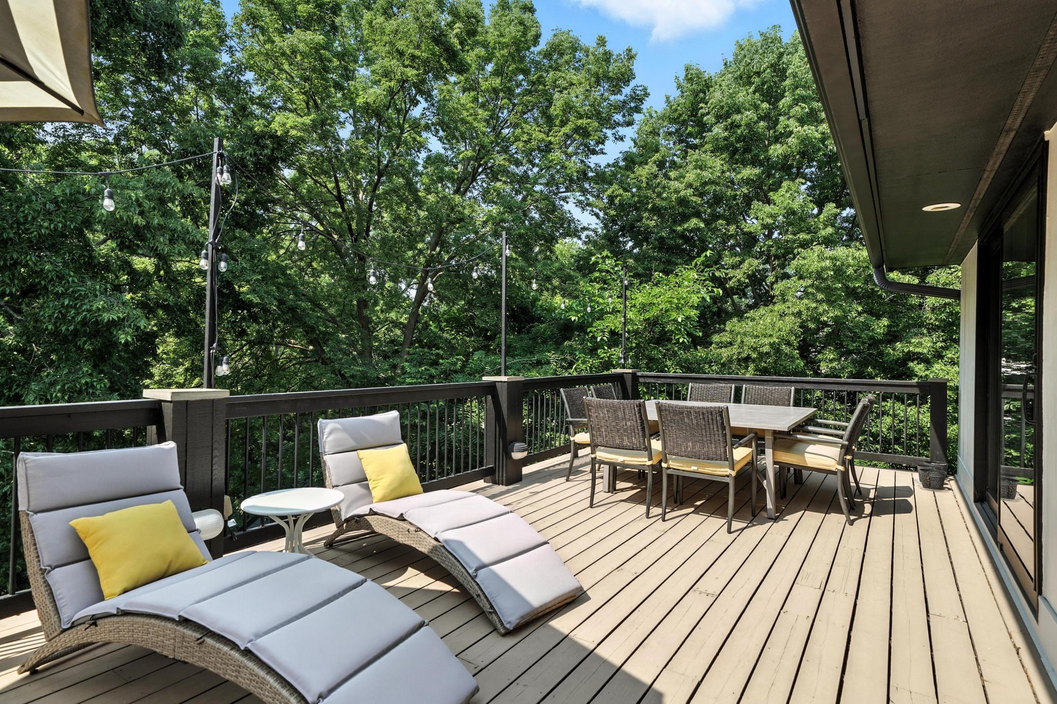 16515 Hilltop Terrace Minnetonka, MN 55345 - Photo 39 of 56