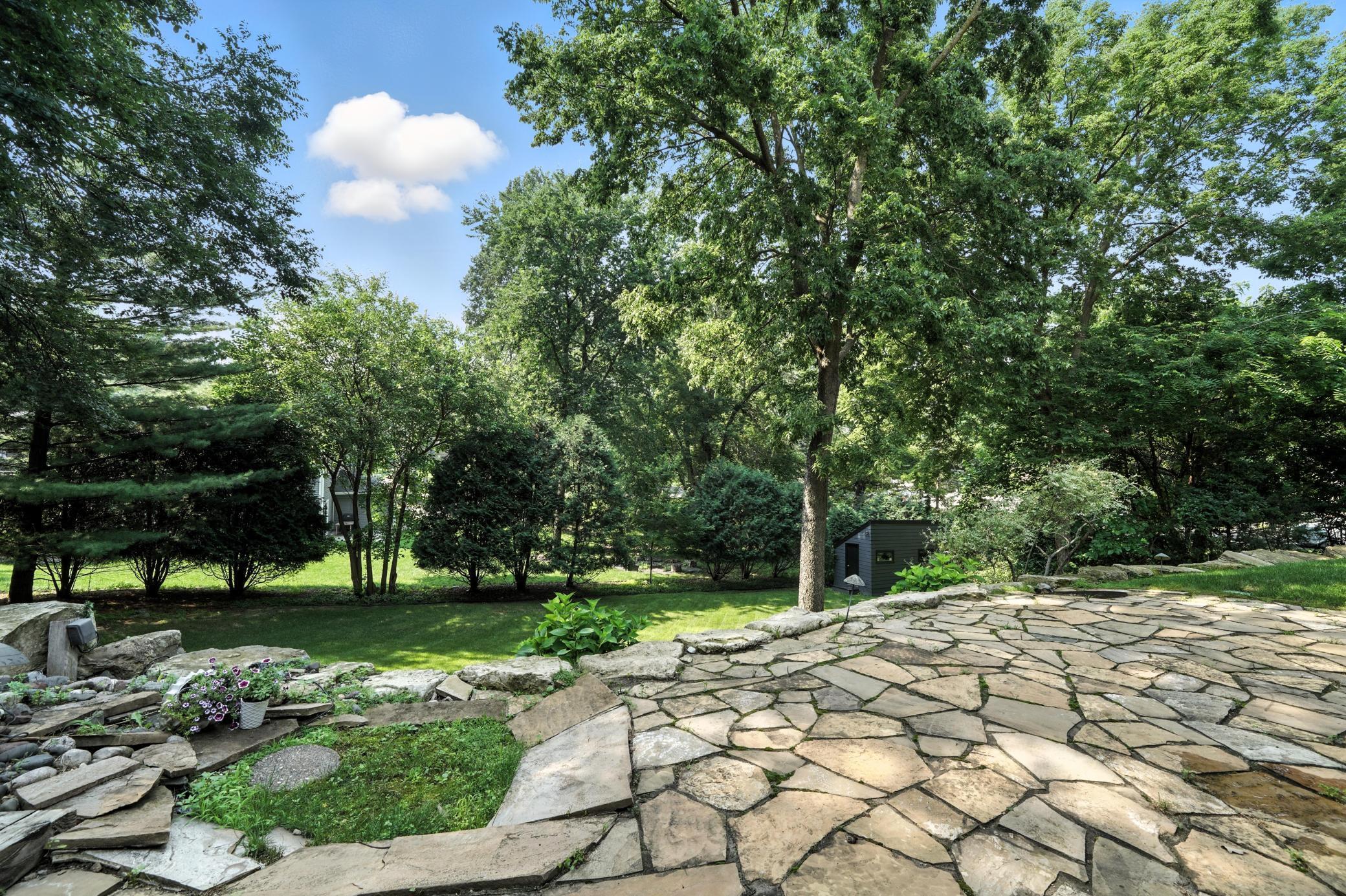 16515 Hilltop Terrace Minnetonka, MN 55345 - Photo 45 of 56