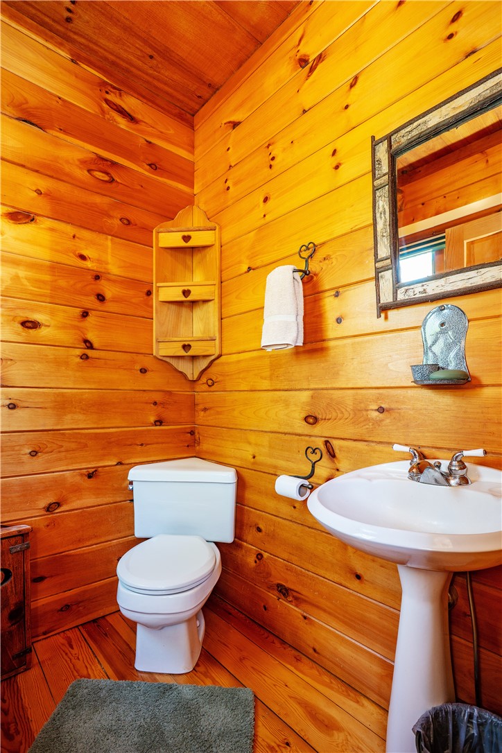 519 Chopmist Hill Road Glocester, RI 02814 - Photo 22 of 50