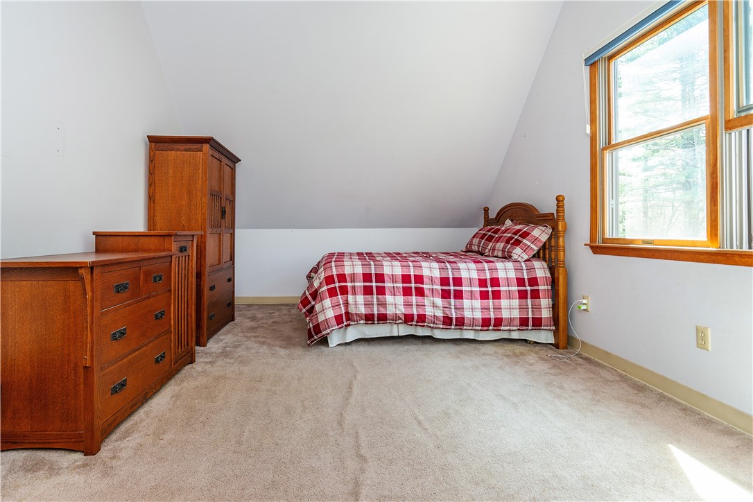 519 Chopmist Hill Road Glocester, RI 02814 - Photo 33 of 50