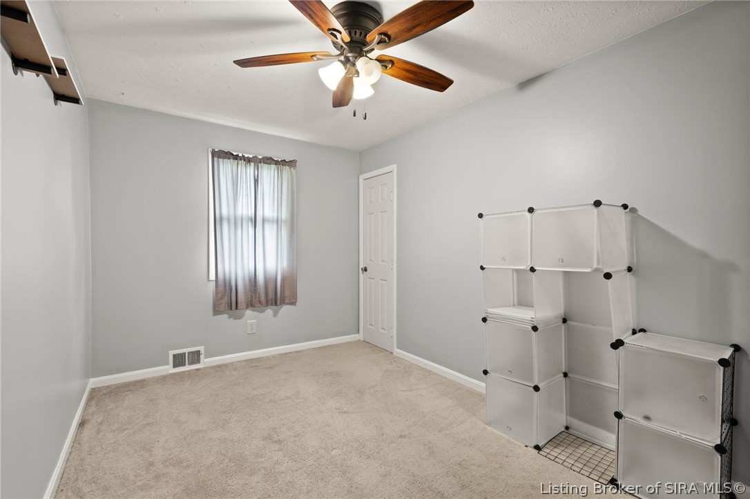 9895 Greenbrier Road Southeast Elizabeth, IN 47117 - Photo 23 of 32