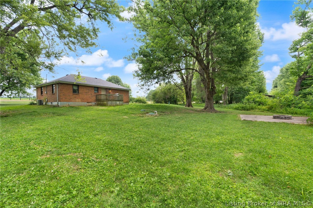 9895 Greenbrier Road Southeast Elizabeth, IN 47117 - Photo 5 of 32