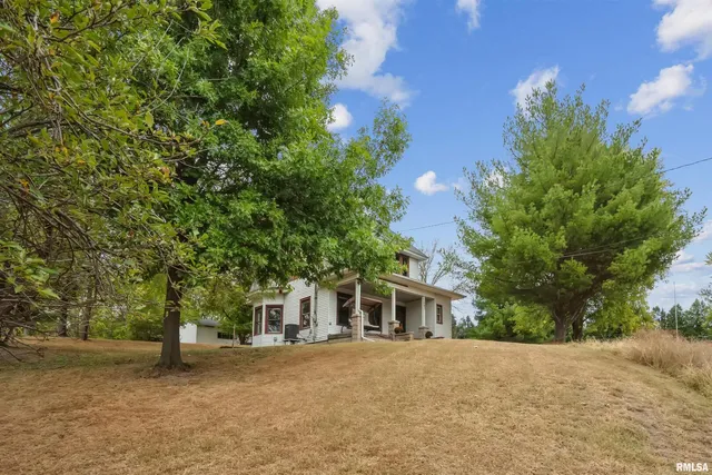 $189,999 | 507 6th Avenue, Fulton, IL 61252