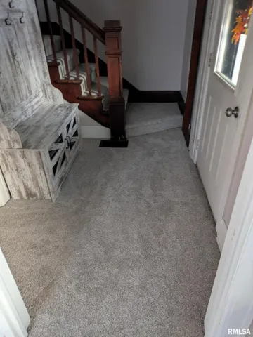 $189,999 | 507 6th Avenue, Fulton, IL 61252