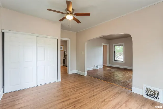 $189,999 | 507 6th Avenue, Fulton, IL 61252