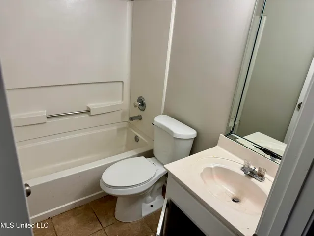 $1,395 | 2928 Churchwell Drive, Horn Lake, MS 38637