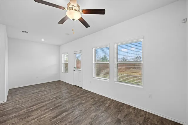 $1,700 | 15216 Spruce Frost Cove, Unit B, Del Valle, TX 78617