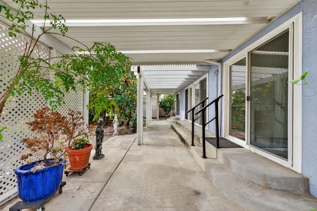 $425,000 | 2316 North Cirby Way, Roseville, CA 95661