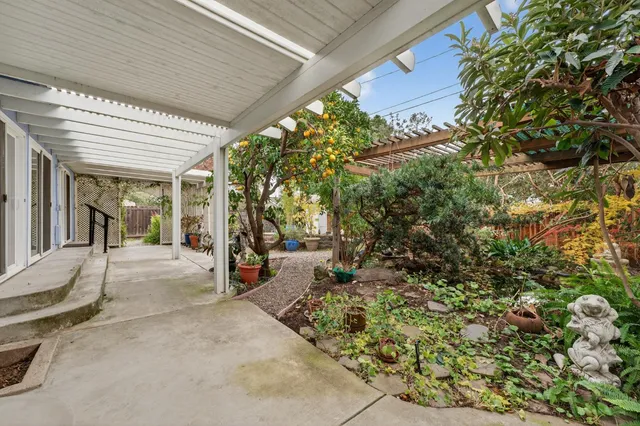 $425,000 | 2316 North Cirby Way, Roseville, CA 95661