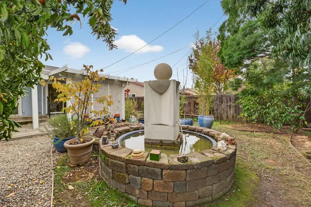 $425,000 | 2316 North Cirby Way, Roseville, CA 95661