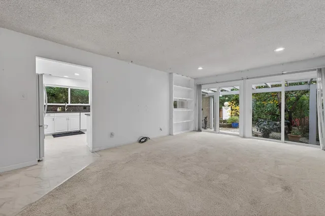 $425,000 | 2316 North Cirby Way, Roseville, CA 95661