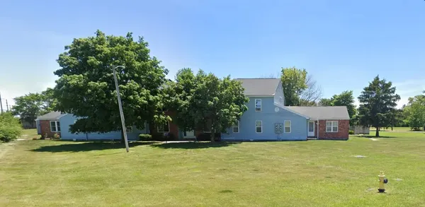 $617 | 613 Scott Street, McComb, OH 45858