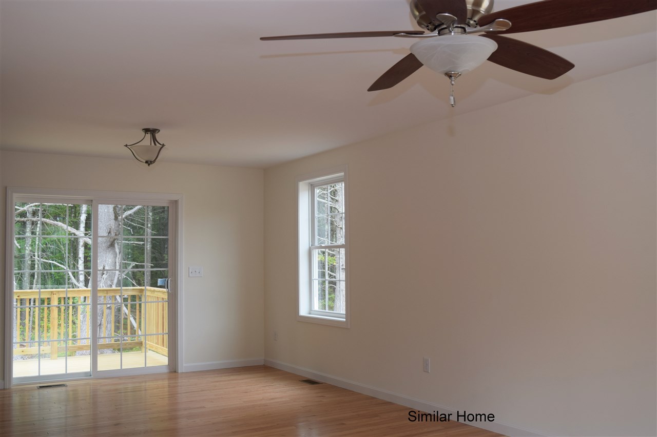 34 Rangeway Drive Rochester, NH 03868 - Photo 5 of 10