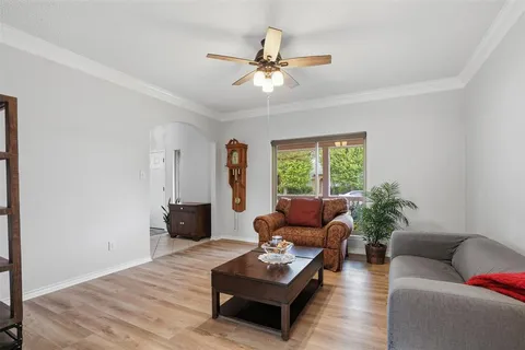$429,500 | 2010 Walnut Creek Trail, Garland, TX 75040