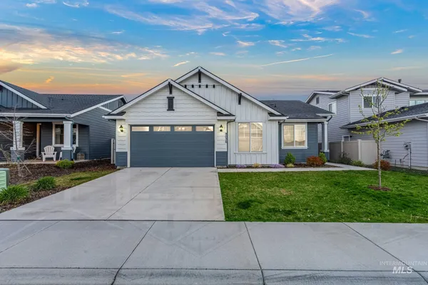 $474,990 | 9036 West Virginia City Drive, Star, ID 83669