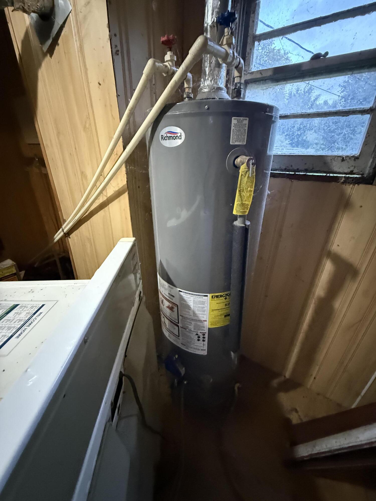 2415 Hanley Street Gary, IN 46406 - Photo 16 of 16 a view of washer and dryer