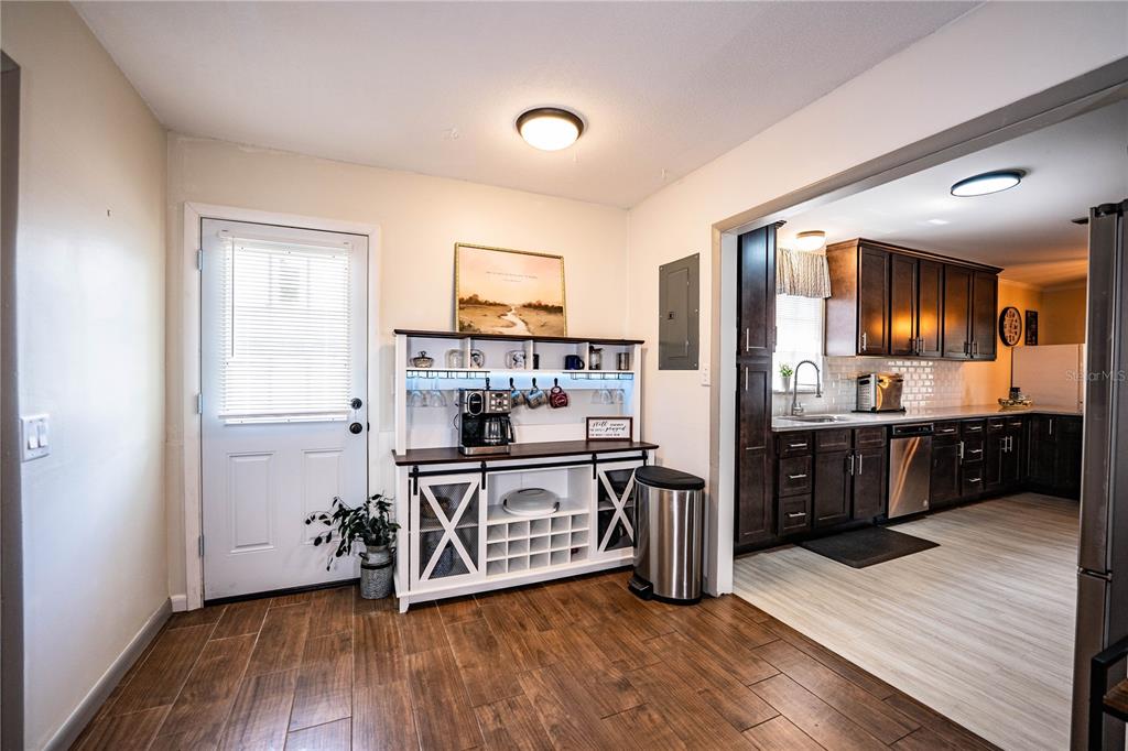 221 Whitman Road Winter Haven, FL 33884 - Photo 17 of 52